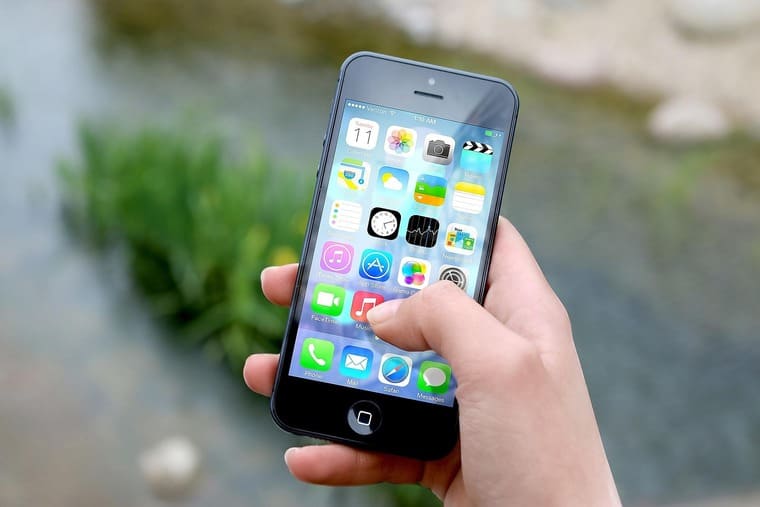 スマホ画面のアプリ操作の画像